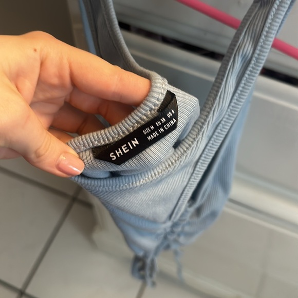 Blue crop top - Picture 3 of 3